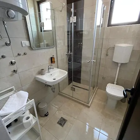 Morpheus Apartmani Sremska Mitrovica Exterior photo